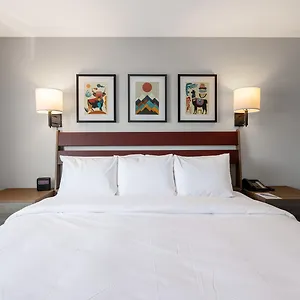 Hotel The Red Hook New York