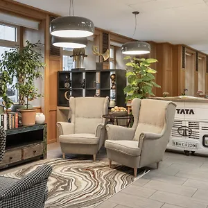 Mynext - Sommerhotel ** Wien
