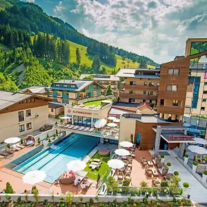 Alpinresort Valsaa - Sport & 4*, Saalbach-Hinterglemm Østrig